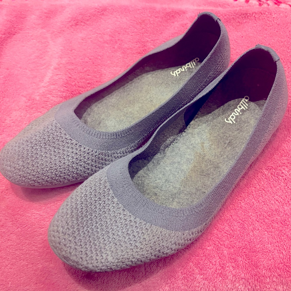 All birds gray flats size 8